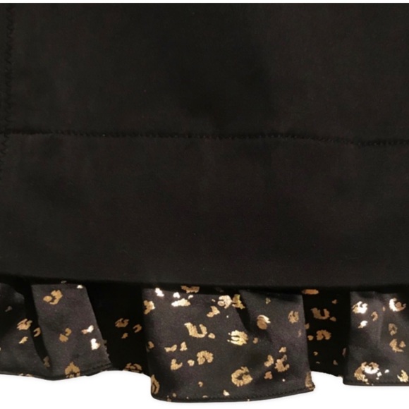 Guess Bodycon Dress with Ruffles
C$48 C$160 Size: US S Guess - Picture 8 of 9